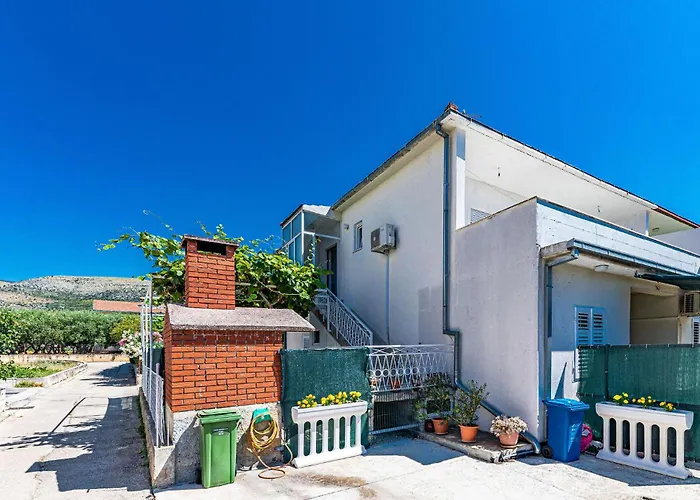 2 Bedroom Lovely In Apartament